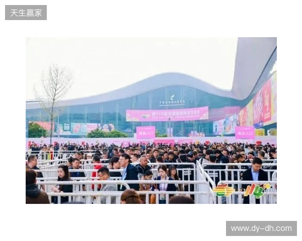 第114届全国糖酒会在蓉启幕 金宫川派味业展位人气爆棚